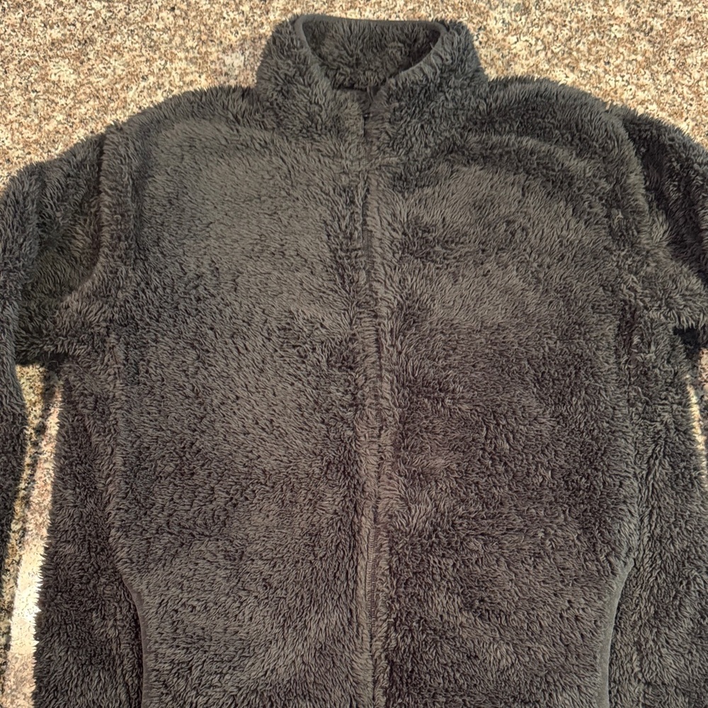 Women's Black Fleece zip-up